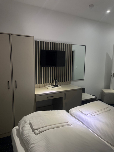 Bedroom 3, Gastpark Hotel, Pfaffenhofen an der Ilm