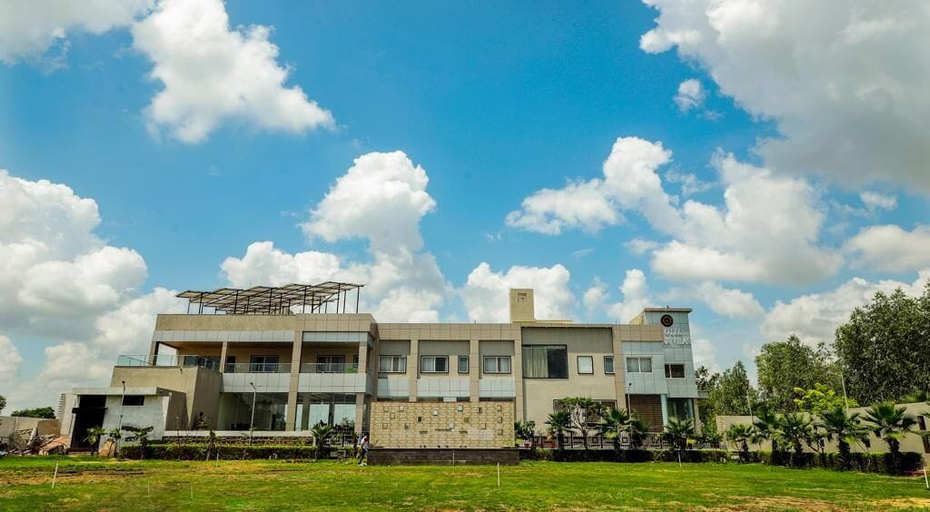 Amarvilas hotel and Resort, Bharatpur