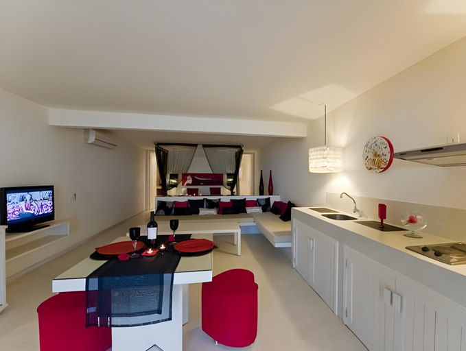 Dining Room 6