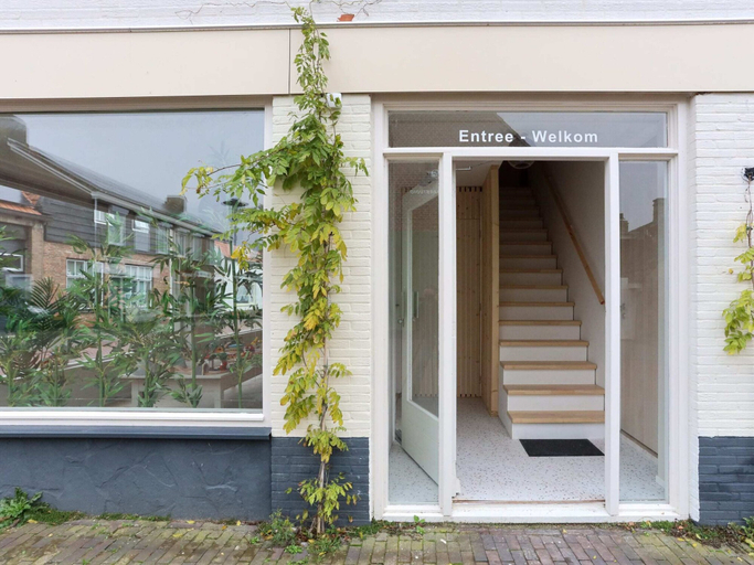 Exterior 5, Shared Garden Apartment Retreat, Veere