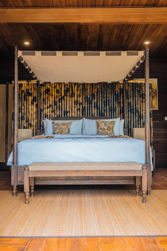 Bedroom 12