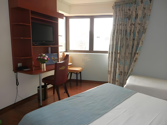 Bedroom 15