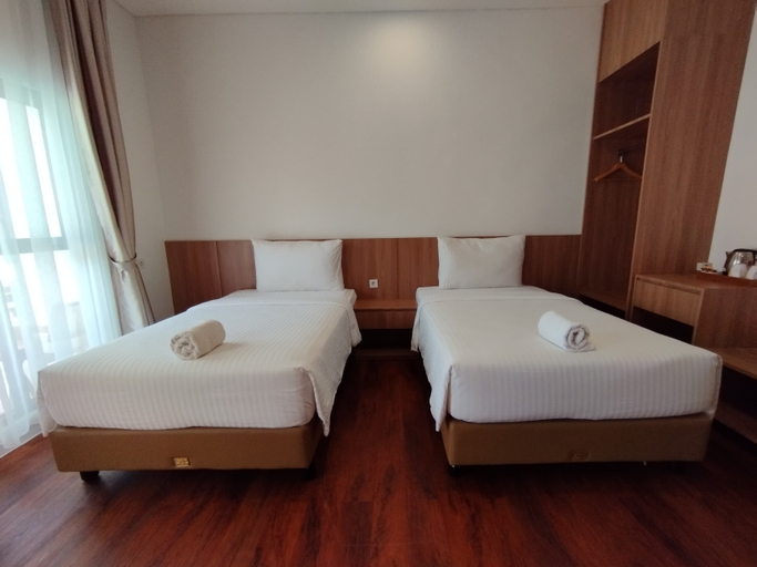 Bedroom 3, Lopo Hotel and Resort Tomok, Samosir