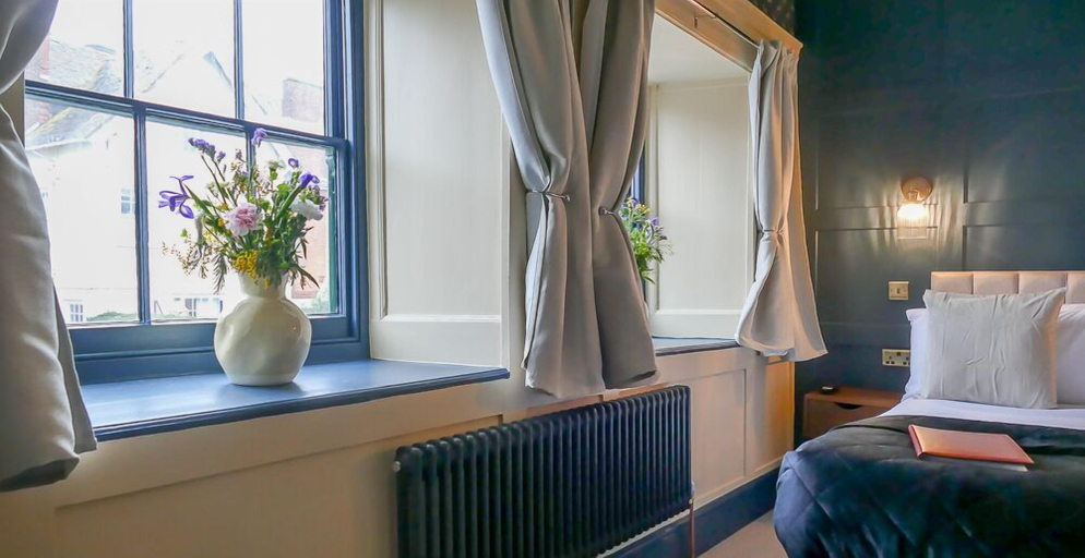 Bedroom 2, The Bugle Coaching Inn, Isle of Wight
