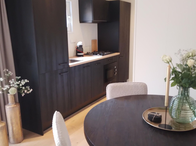 Dining 5, Lodge in Hattemerbroek Near Veluwe Forest, Oldebroek