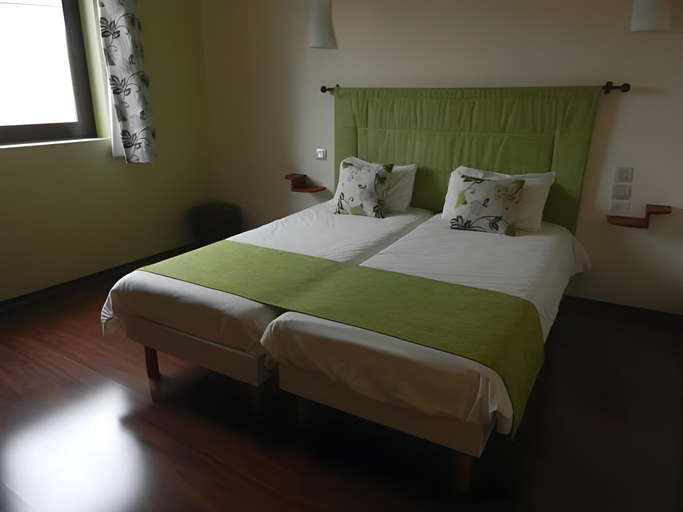 Bedroom 13