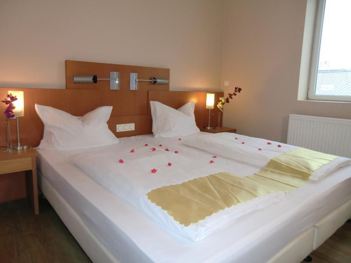 Bedroom 5, Panorama Hotel, Offenbach am Main