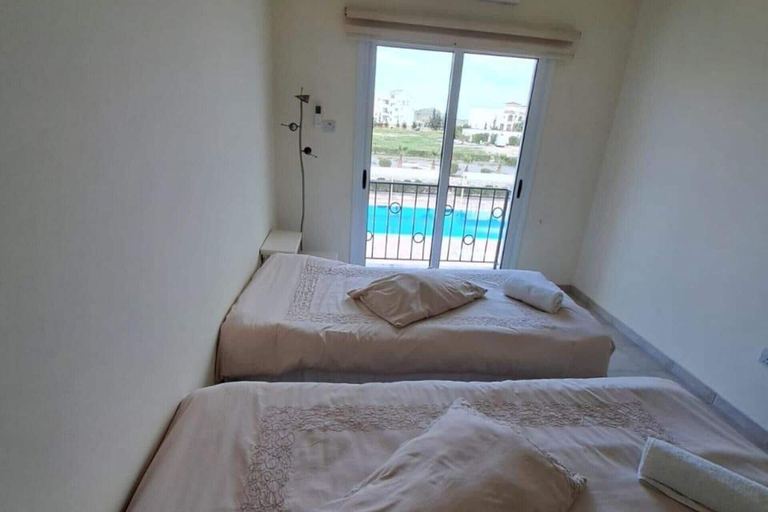 Bedroom 3, Penthouse-5 Guests-balcony-aircon-parking