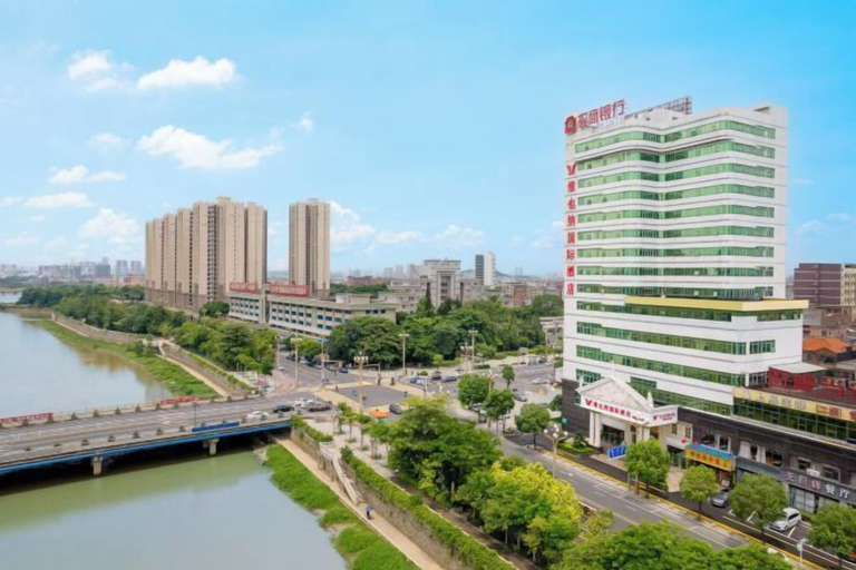 Exterior & Views 2, Vienna International Hotel （Dongguan Hengli Branch）, Dongguan