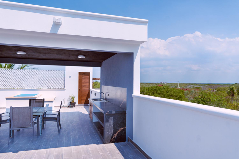 Others 3, Casa La Martina Holbox, Lázaro Cárdenas