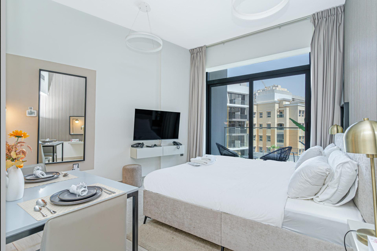 Bedroom 3, Exquisite Living I Pool view I Super speed wi-fi, Dubai
