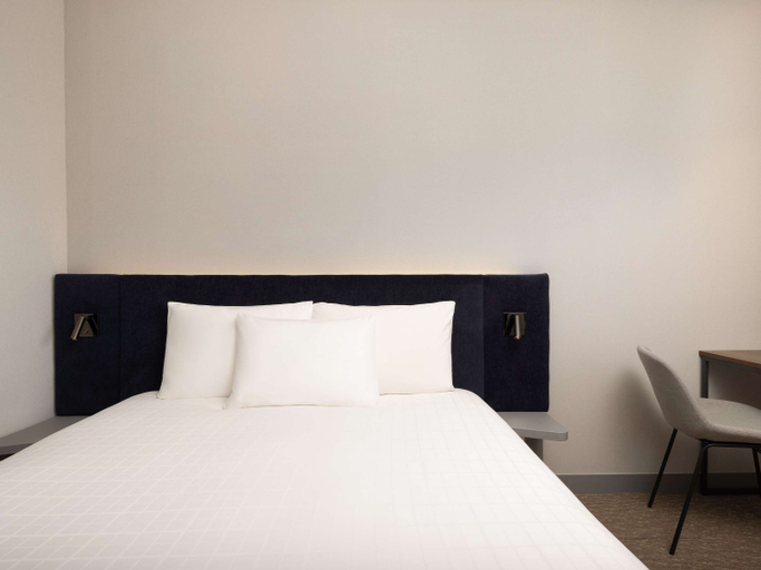 Bedroom 23