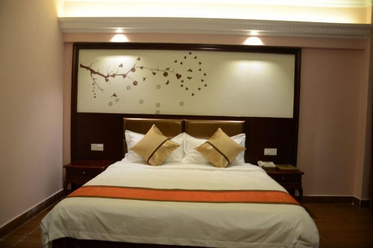 Bedroom, Haiyue Holiday Hotel, Yangjiang
