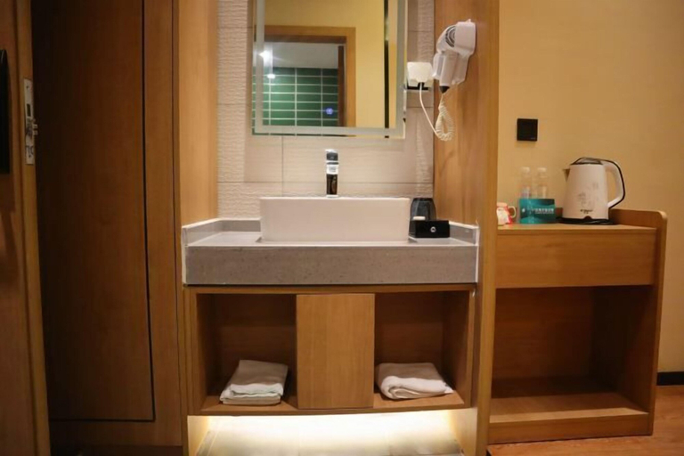 Bathroom 11