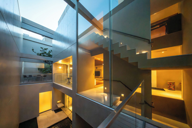 Azabu Modern House, Minato