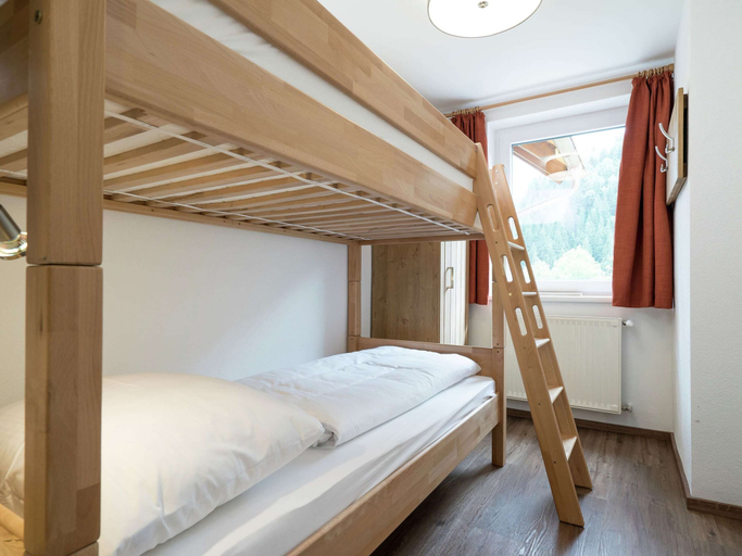 Bedroom, Luxurious Holiday Home With Terrace, Zell am See
