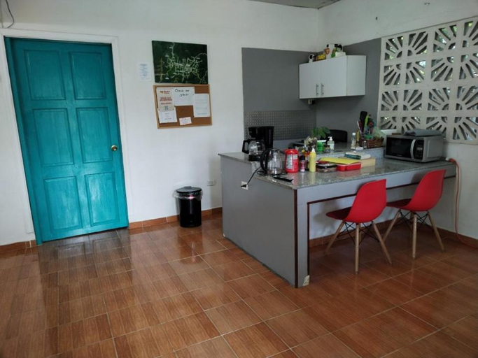 Others 3, Casa Hostal Bouva, Antón