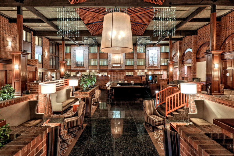 Public Area 3, Best Western Premier The Central Hotel & Conference Center, Dauphin