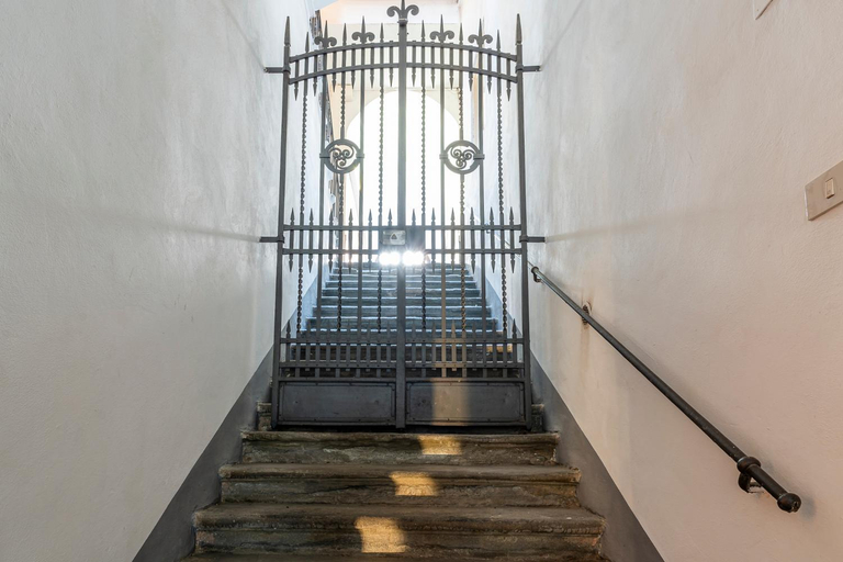 Others 5, Livorno Central and Stylish Apartment, Livorno