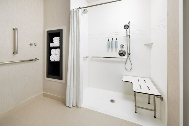 Bathroom 4