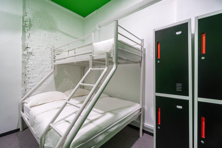 Bedroom 14
