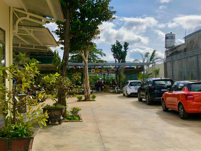 Others 3, EaPuk Motel, Buon Ma Thuot