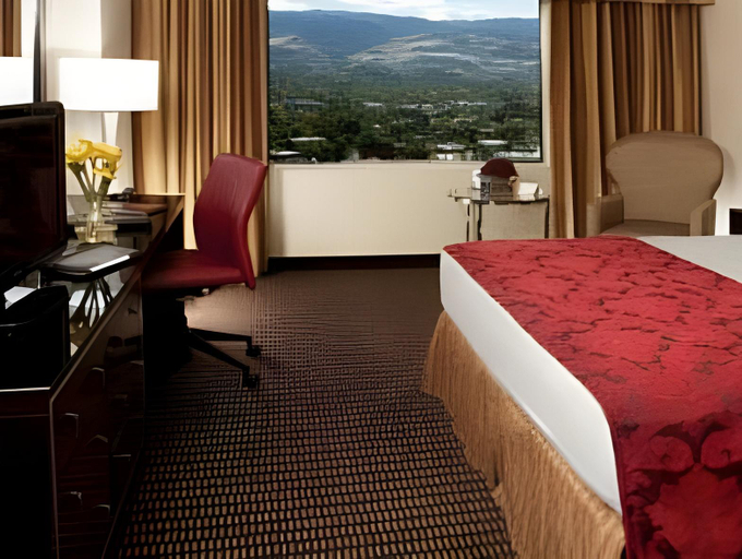 Bedroom 13