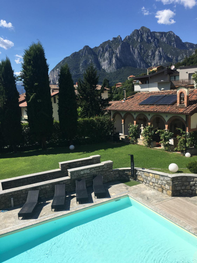 Exterior view 2, Villa Viola, Lecco