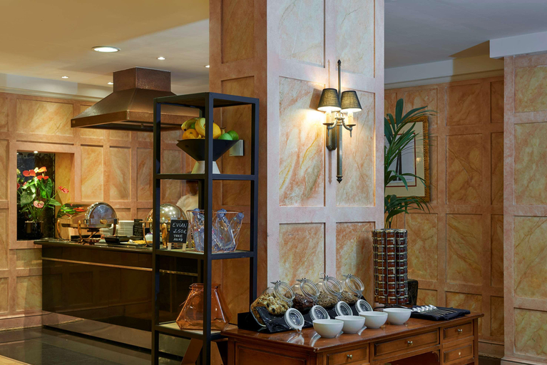 Food & Drinks 5, Melia Vendome, Paris