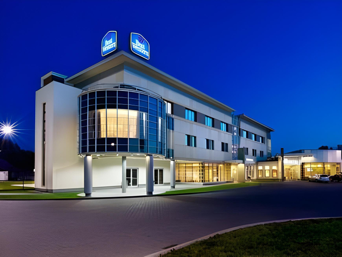 Hotel Symfonia Osjakow, Wieluń