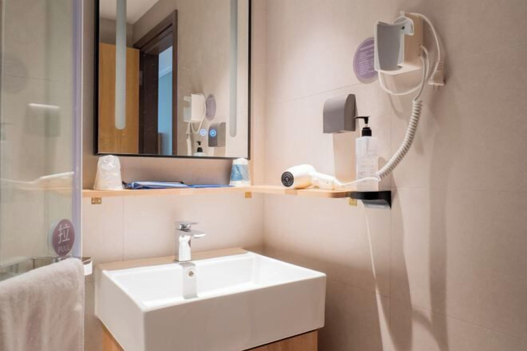 Bathroom 3, Home Inn Neo (Ganzhou Hongqi Avenue South Gate), Ganzhou