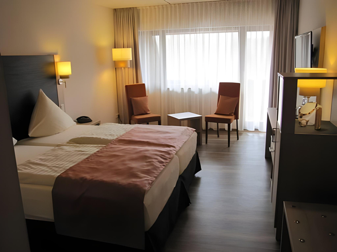 Bedroom 10