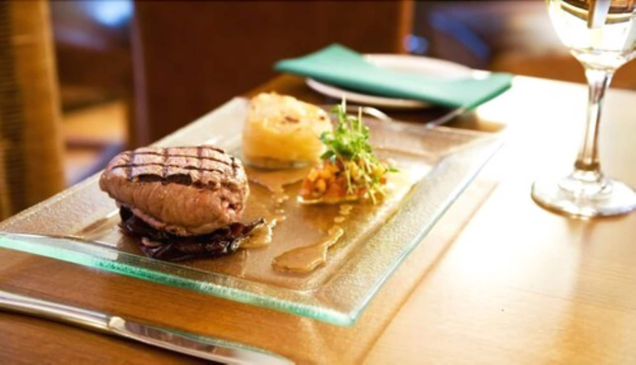Food & Drinks 5, The Redesdale, Gloucestershire
