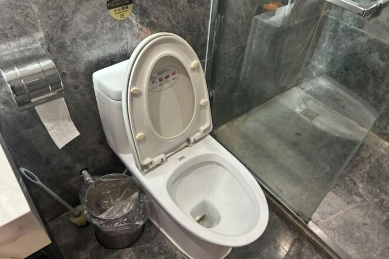 Bathroom 7
