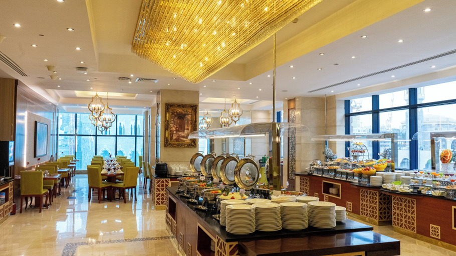 Food & Drinks 4, Al Safwah Hotel Tower 1, Makkah