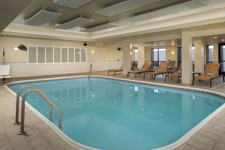 Sport & Beauty 5, Courtyard by Marriott Dayton Beavercreek, Greene