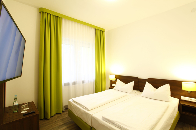 Bedroom 4, ANA Suites Karlsruhe, Trademark Collection by Wyndham, Karlsruhe