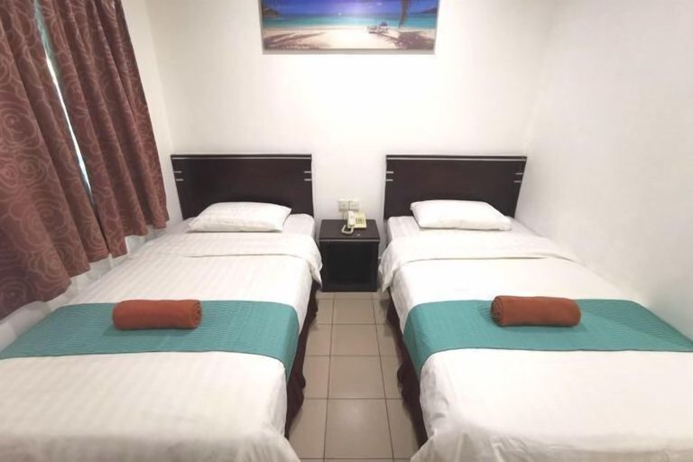 Bedroom 12