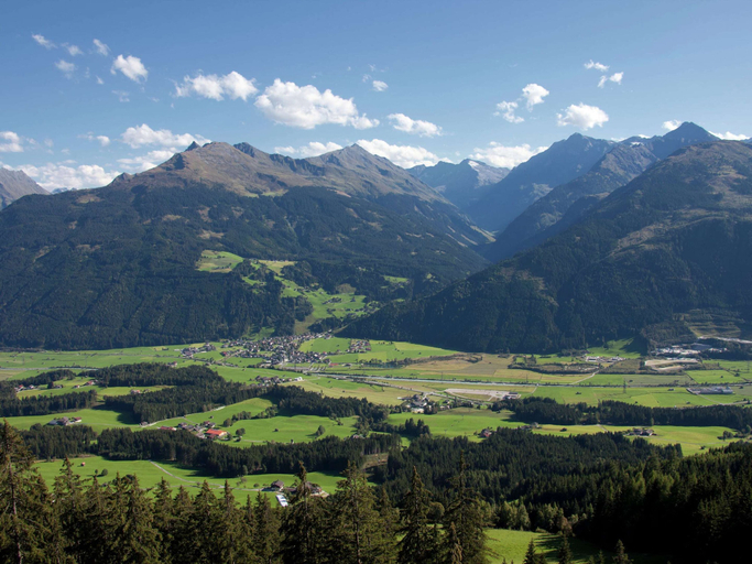 Others 5, Cozy Apartment with Sauna near Ski Slopes in Mittersill, Zell am See