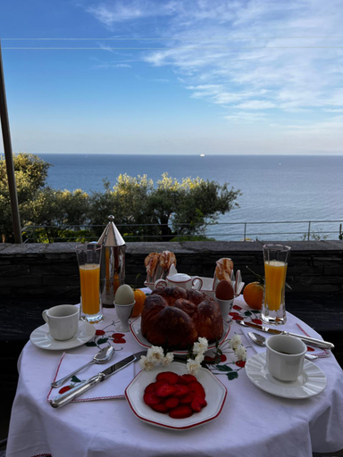 Food and beverages 4, Casa Pernice, Genova