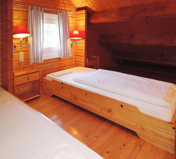 Room, Ferienhaus in Lissendorf bei Eifel Wegen, Vulkaneifel