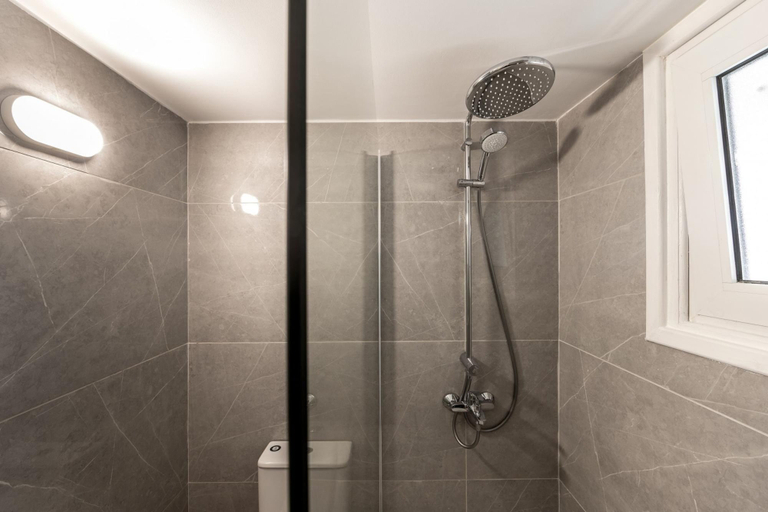 Bathroom 4, Cape Greco Palm Trees Villa