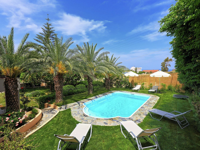 Pool 3, Fantastic Holiday Home in Karteros With Pool, Crete