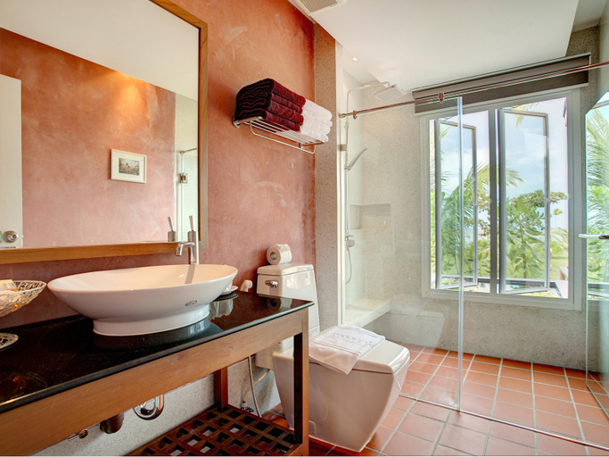 Bathroom 4, C&N Kho Khao Beach Resort, Takua Pa