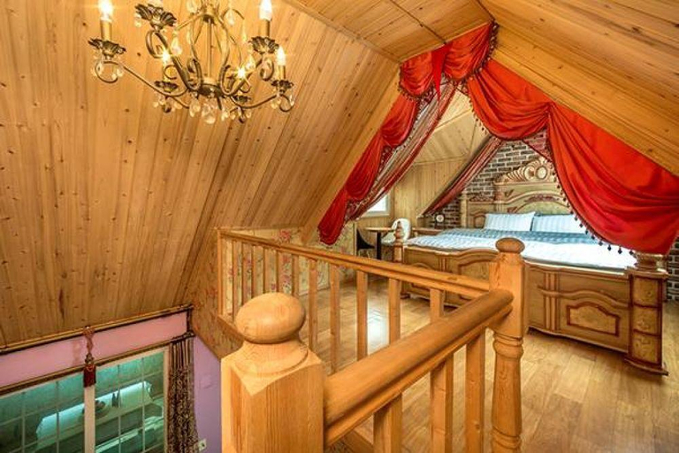 Bedroom 12