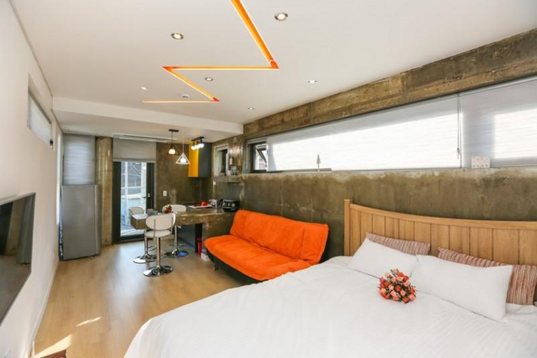 Bedroom, Muju Dada Pension [built in 2016], Muju