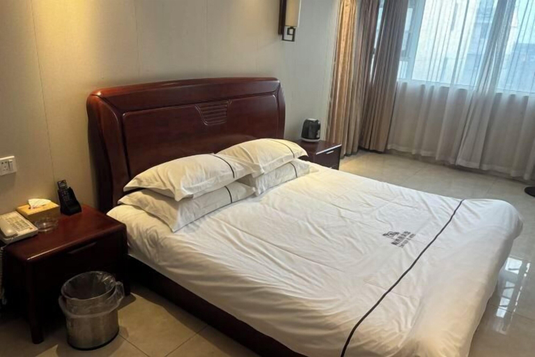Bedroom 9