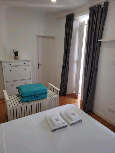 Others 4, Varanda Privada iroom, Lisbon