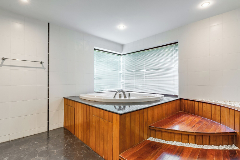 Bathroom 5, Villa Suriya B2, Phuket Island