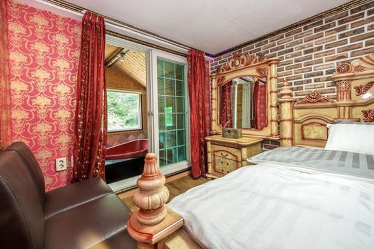 Bedroom 11